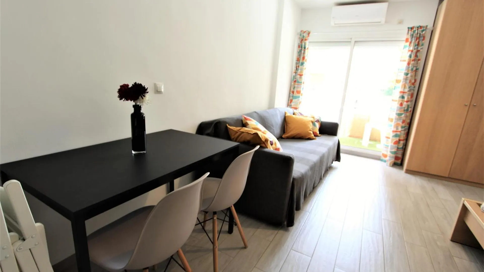 Estudio 19 Minerva Apartamentos-Piscina365-Playa-Wifi Benalmádena Apartamento